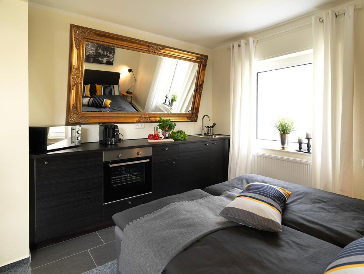 Soltau Apartments Herford Bagian luar foto